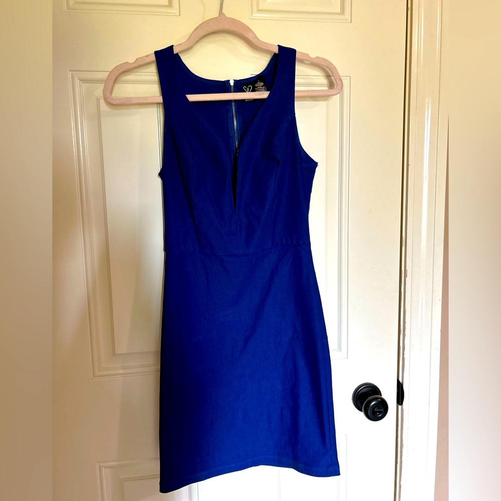 Windsor Blue Dress Small